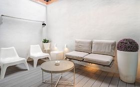 White Center Apartment By Hello Homes Sitges